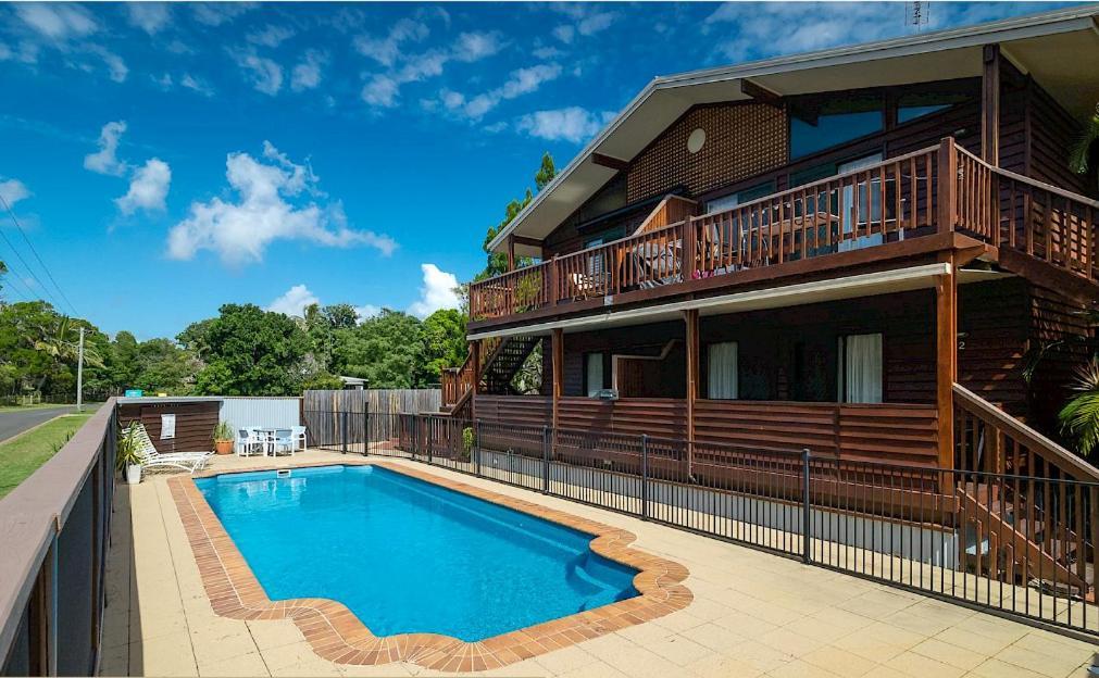The Villas - Hervey Bay - 2 Separate Villas Urangan Eksteriør billede